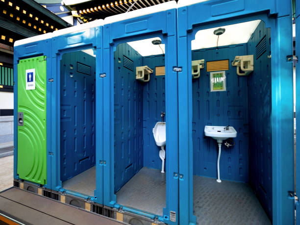 Porta potty rental for outdoor events in Newark, IL